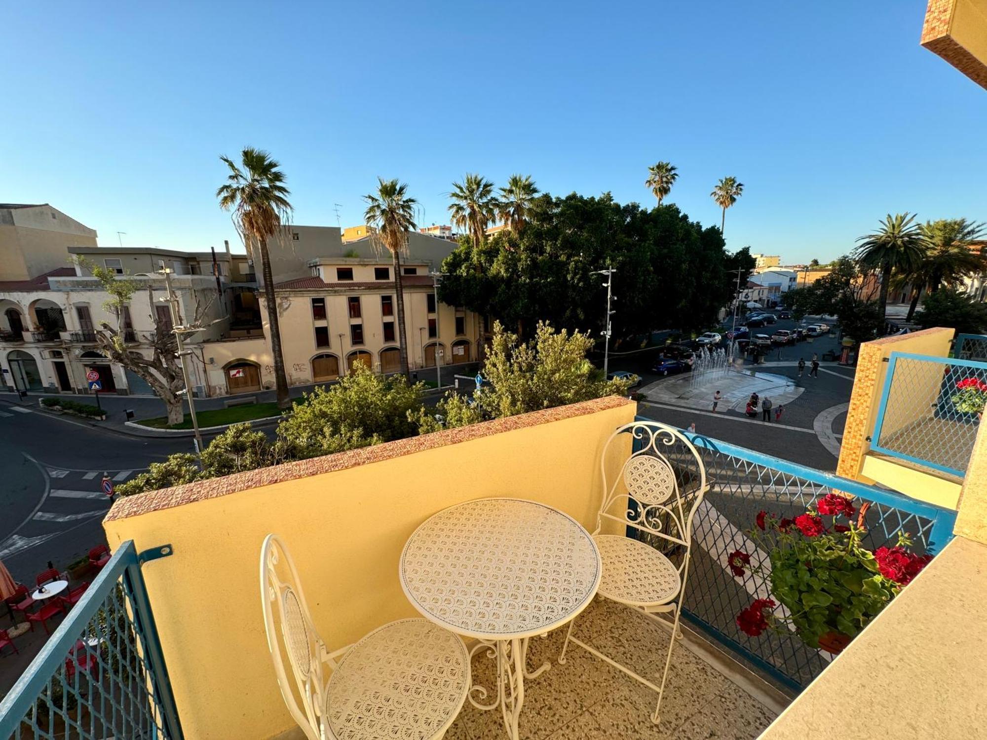 Feel Boutique Rooms Oristano Eksteriør bilde